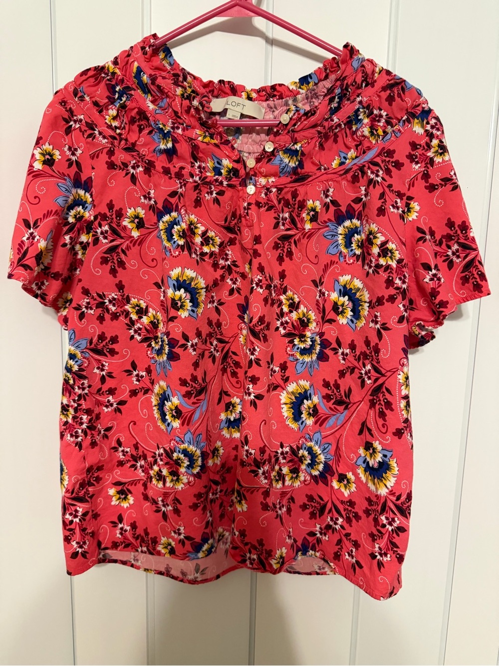LOFT Coral Pink Floral Short-Sleeve Ruffle Neck Blouse